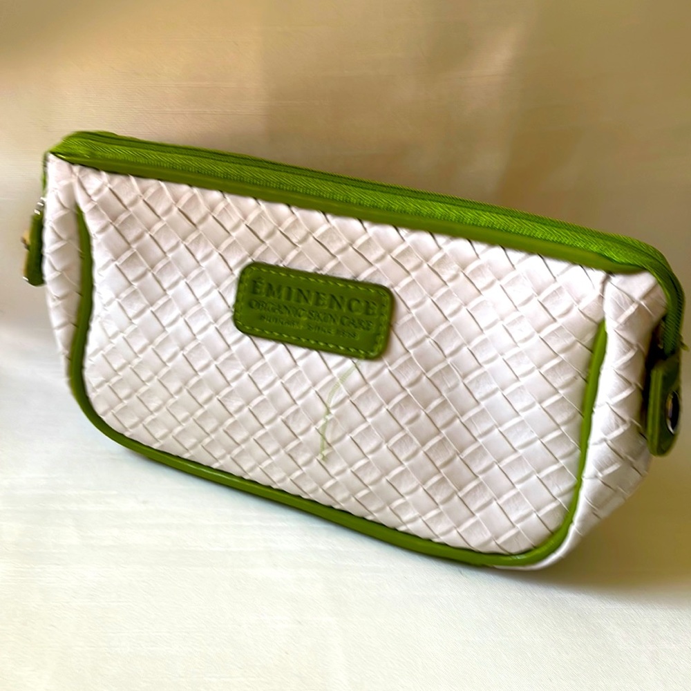 Eminence Organic Skin Care Travel white cosmetics Bag NWOT